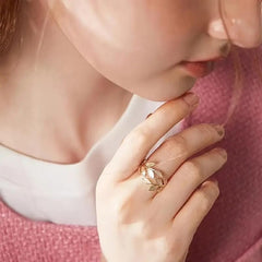 A Copper Open Tree Leaf Rings for Women Suitable for Everyday Wear