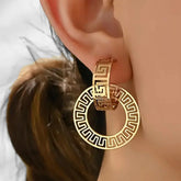 Vintage Oversized Daisy Flower Stud Earrings – Chunky Gold Statement Earrings for Women, Trendy Floral Jewelry Gift, Retro Boho Fashion Accessories