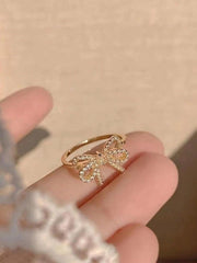 Fashionable Adjustable Opening Ring Faux Pearl Design Personalized Finger Ring Suitable For Daily Wear And Parties