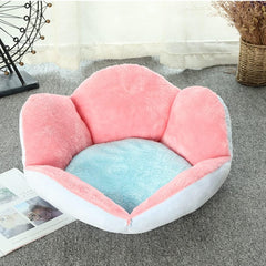 Fashionable pet Bed, Plush pet Bed, Plush pet Bed, Warm Winter cat and Dog Bed, Detachable, Winter Plush Kennel, Cute Petals, Warm and Comfortable Dog mat, cat mat (Color : Gray, Size : Small)