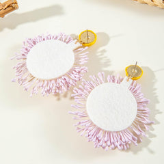 1 Pair Handwoven Raffia Earrings, Bohemian Braided Straw Dangle Earrings for Women, Lightweight Natural Fiber Summer Ear Accessories, Artisan Crafted Beach Style Jewelry(White&Yellow)