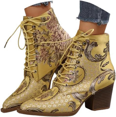 Women's Lace-Up Combat Boots Platform Chunky Low Heel Lug Sole Ankle Booties with Butterfly Deco Winter Fall Retro Comfortable Walking Work Shoes with Arch Support