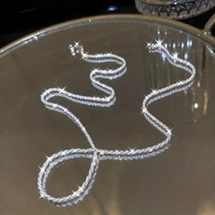 A Beautiful And Luxurious Silver Twisted Necklace For Women, Copper Plated Silver, Sturdy Durable, Women To Wear At Parties And Banquets, Fashionable Jewelry Gift