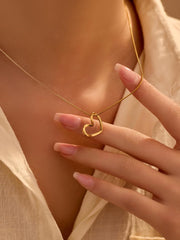 1PC Gold Heart Necklace for Women, Unique Heart Design Pendant, Minimalist Fashion Jewelry for Everyday Wear, Trendy Women's Accessory, Delicate Chain Necklace (Gold)