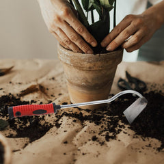 GANAZONO Garden Hand Tool Weeding Hoe Multi-Purpose Cultivating Hoe Small Light Portable for Gardening