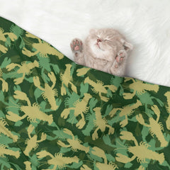 Crayfish Army Print Pet Blanket Soft,Cozy Dog and Cat Blanket for Bed Couch Car Crate,Puppy Throw-Small