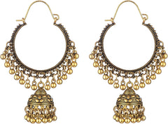 Contemporary Gold Dangle Jewelry for Women, Stylish Metallic Stud Pieces, Artisan Tassel Accessories, Modern Adornments