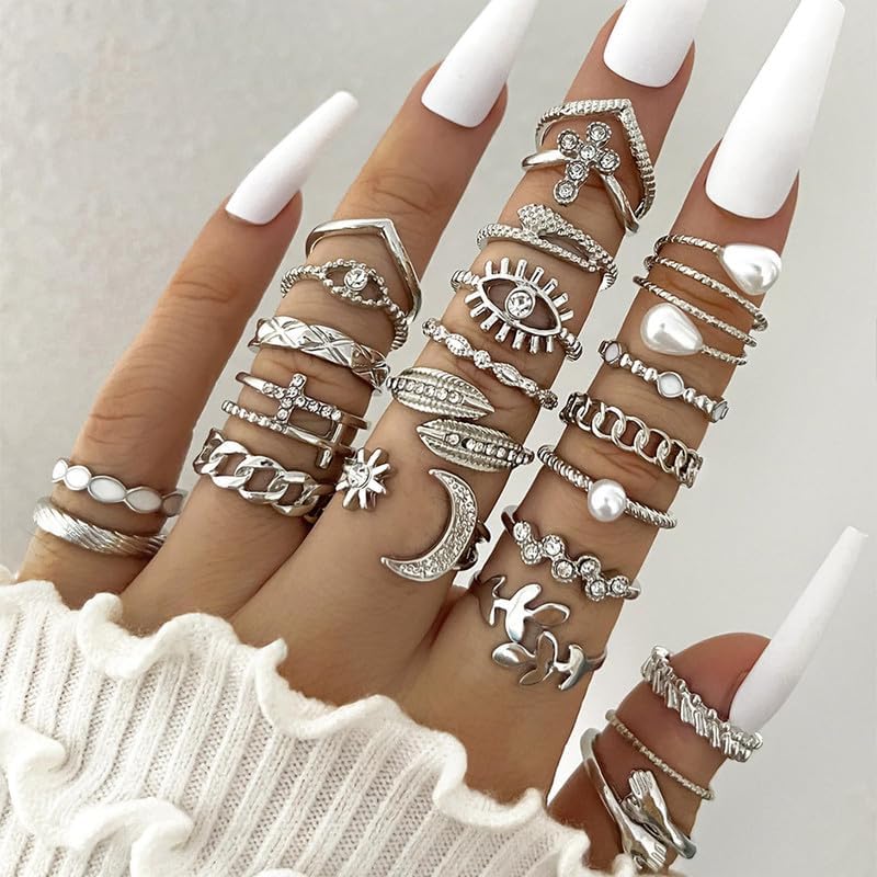 Gold Stackable Rings for Women Non Tarnish Jewelry Set Bold Statement Chain Ring Stacking Set Trendy Thick Band Accessories for Everyday Wear Gift Ideas