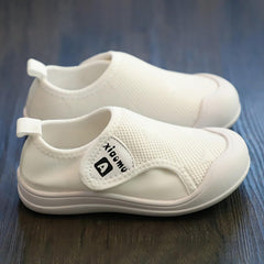 Boys Girls Sneakers Kids Soft Soles Non Slip Shoes Lightweight Breathable Athletic Running Tennis Shoes