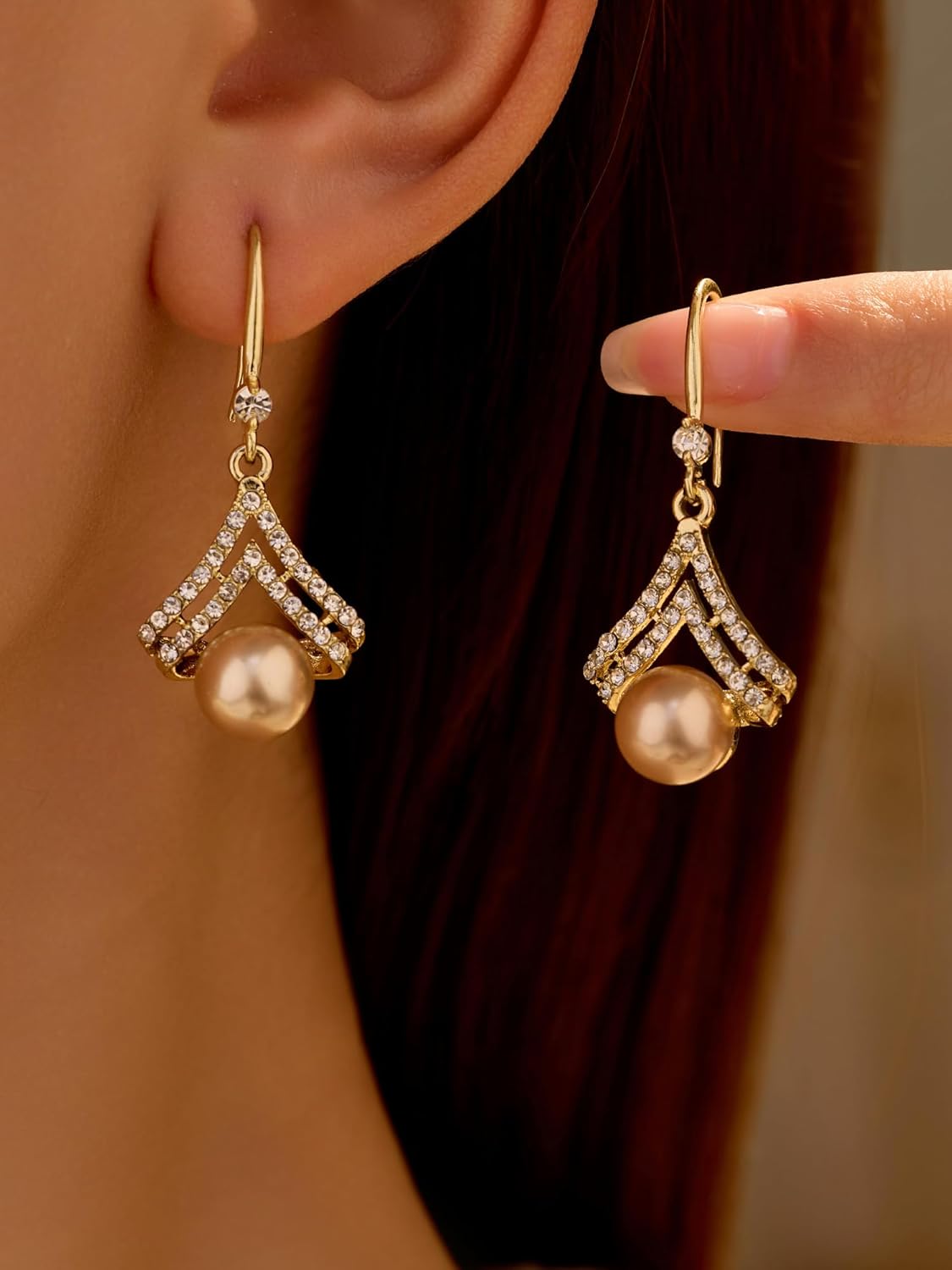 1 Pair Gold Toned Earrings, Drop Style Earrings with Zircon and Pearl for Women, Elegant and Luxurious Statement Earring, Delicate Jewelry Earring for Various Occasions, Style2